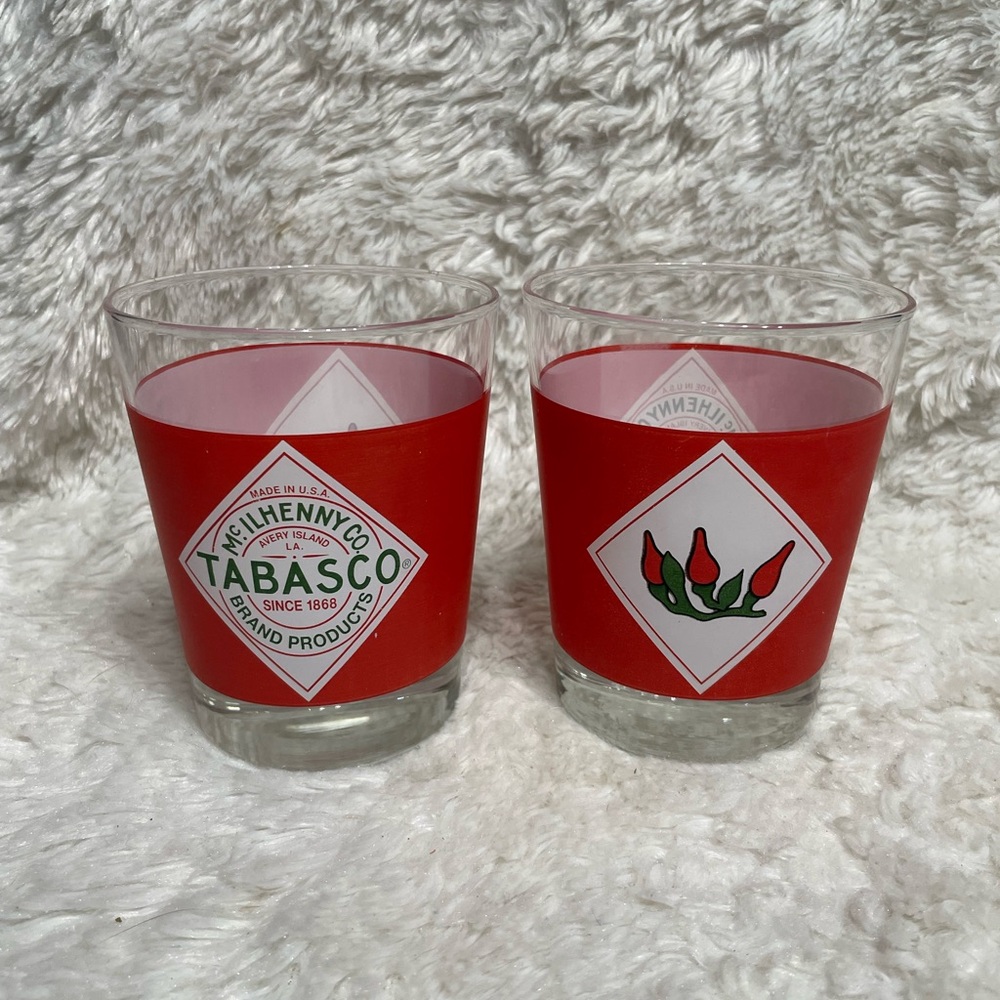 2 Tabasco Drinkware Glasses Excellent Condition Bloody Mary Bar Great Condition